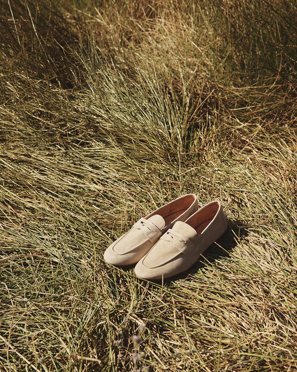 Fall25_Editorial_Flats_186_edited_EDITED
